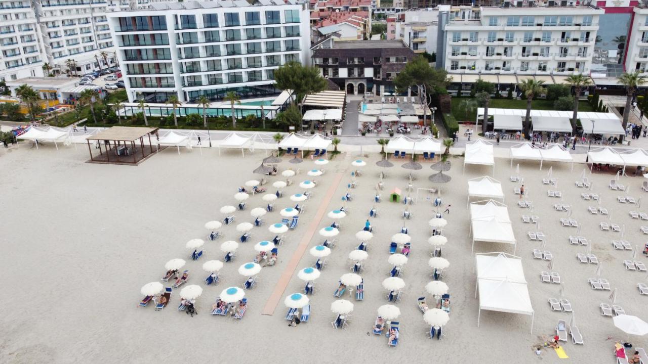 Hotel Oaz Durrës Buitenkant foto